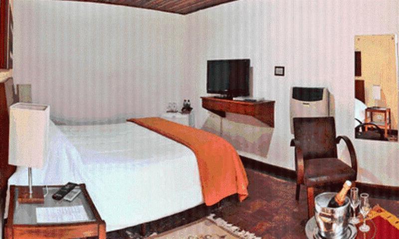 Pousada Villa Tambo Campos do Jordão Εξωτερικό φωτογραφία