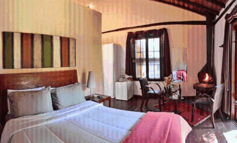 Pousada Villa Tambo Campos do Jordão Εξωτερικό φωτογραφία